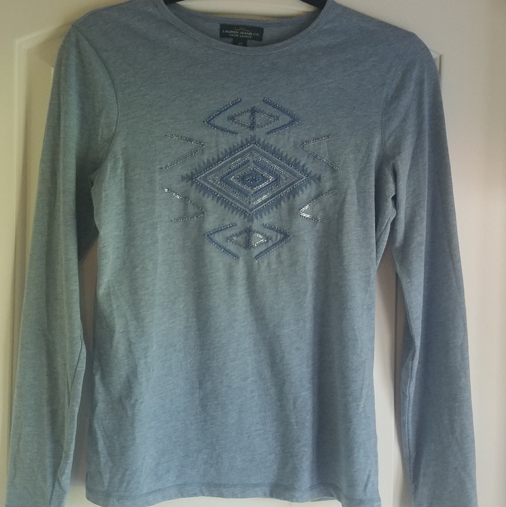 Fitted long sleeve top